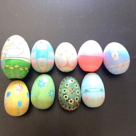 Easter and spring decorations all pre-owned - Picture 9 of 12